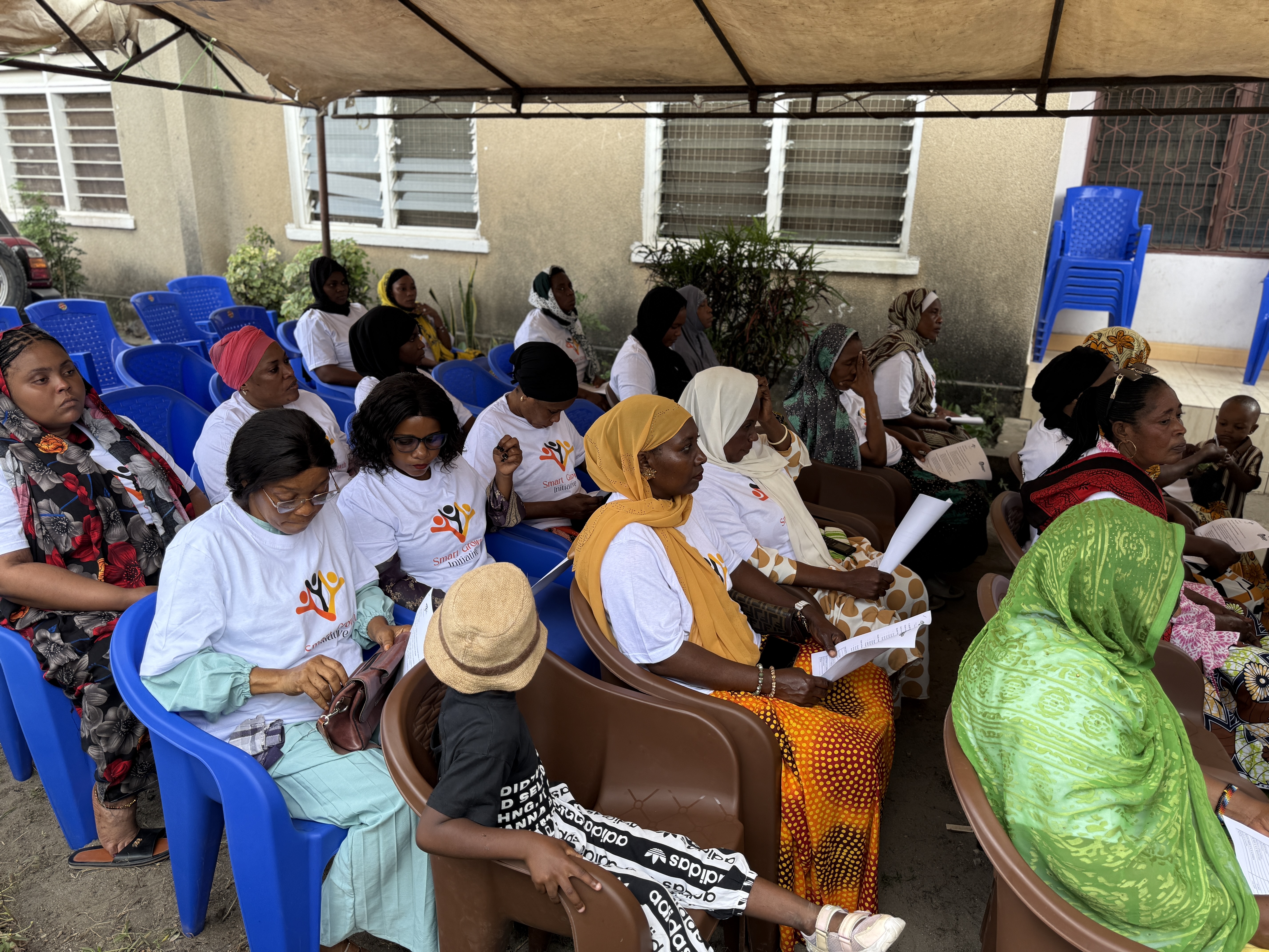 Gallery Image for Mwanamke na fedha - Magomeni